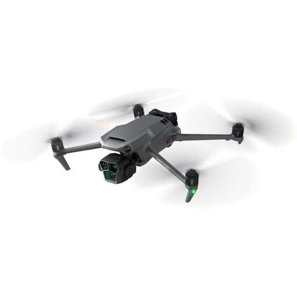 Квадрокоптер DJI Mavic 3 Pro Fly More Combo (пульт DJI RC)