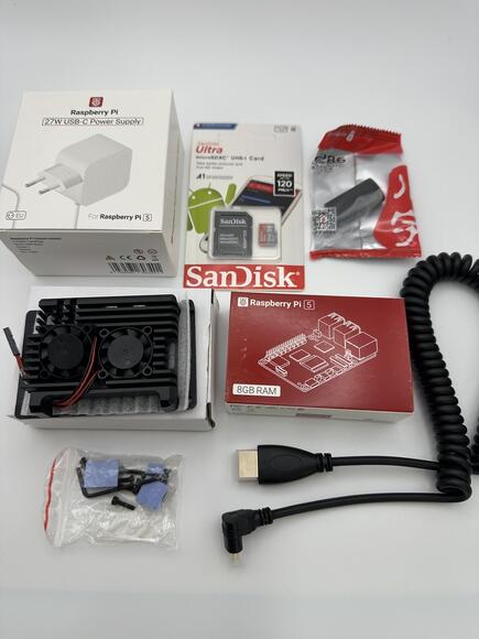 Набор Raspberry Pi 5 - Premium Kit (8GB)