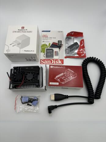 Набор Raspberry Pi 5 - Premium Kit (8GB)