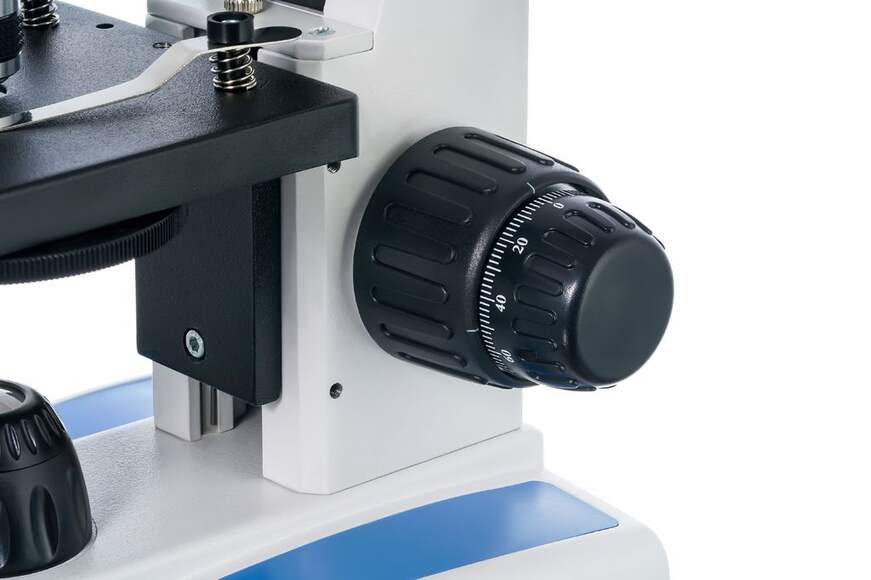 Микроскоп цифровой Levenhuk D85L LCD, монокулярный