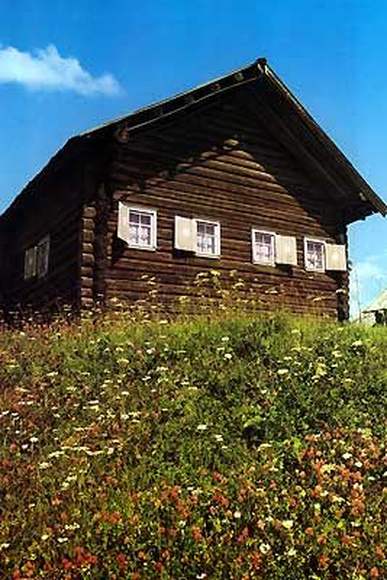 Старинный крестьянский дом