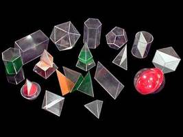Набор прозрачных геометрических тел с сечениями