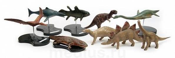 Комплект  моделей " Ископаемые   животные "
