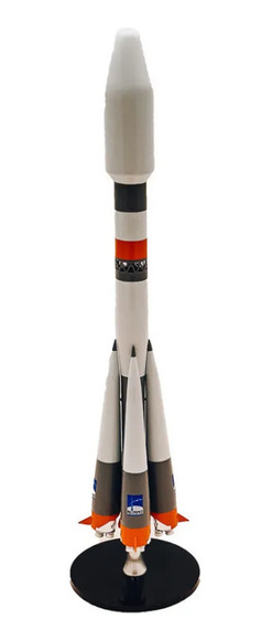 Ракета-носитель «Союз» грузовой [Готовая модель] (1:144)