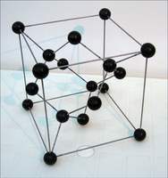 Набор моделей кристаллических решеток аллотропных модификаций углерода в составе: (алмаз, графит, гр
