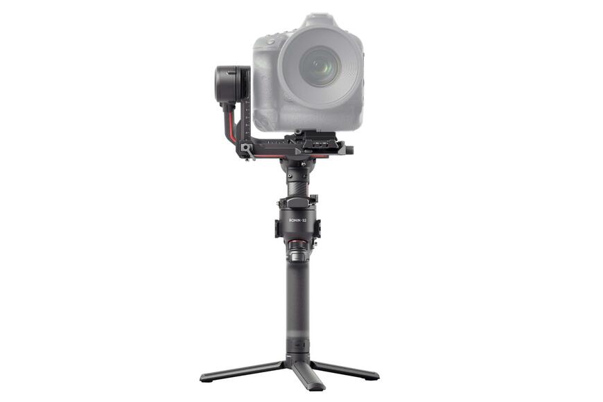 Ручной стабилизатор DJI RS 2